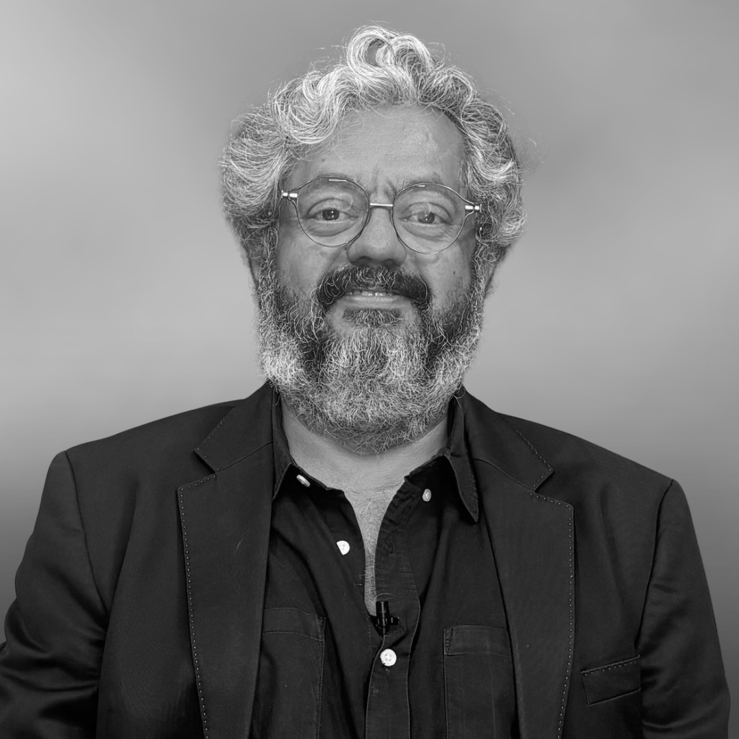 Ravindra Kumar, Pragrup